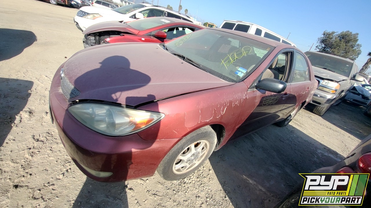 2002 TOYOTA CAMRY partes disponibles