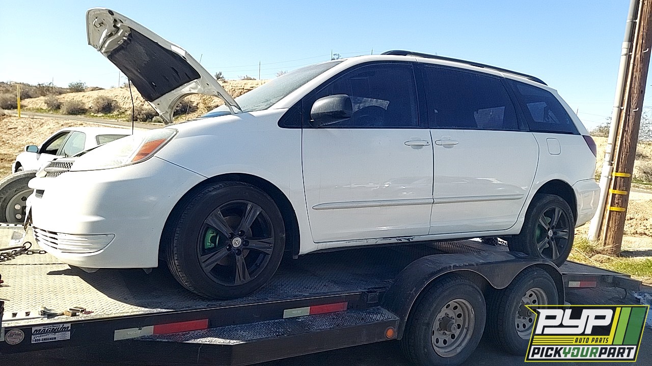 2005 TOYOTA SIENNA available for parts