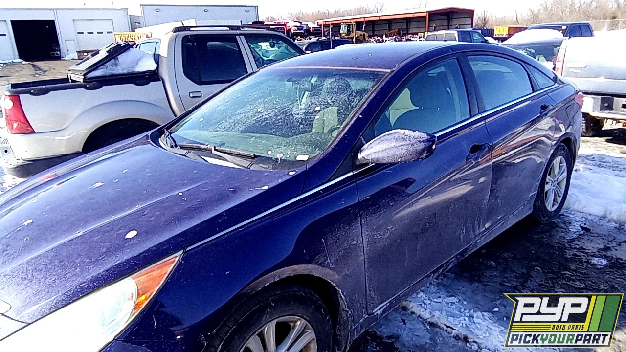 2011 HYUNDAI SONATA available for parts
