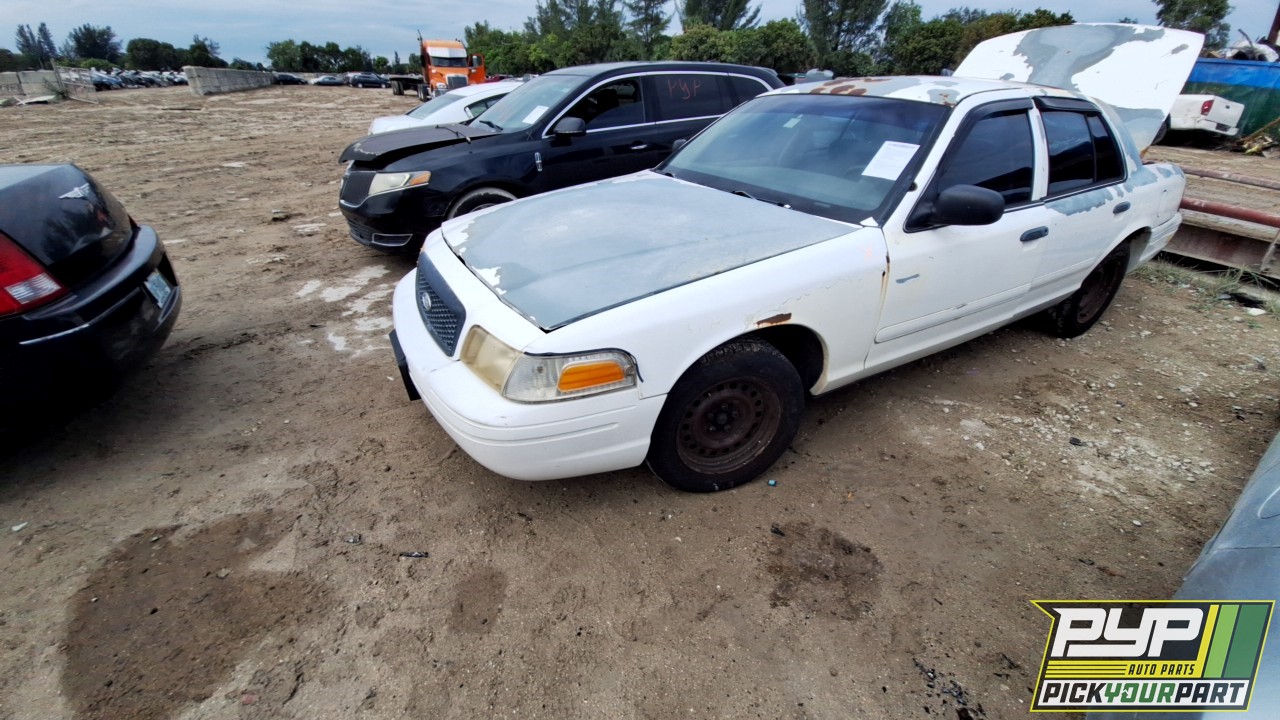 2001 FORD CROWN VICTORIA partes disponibles