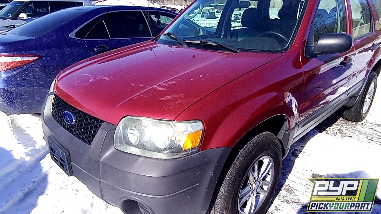 2006 FORD ESCAPE available for parts