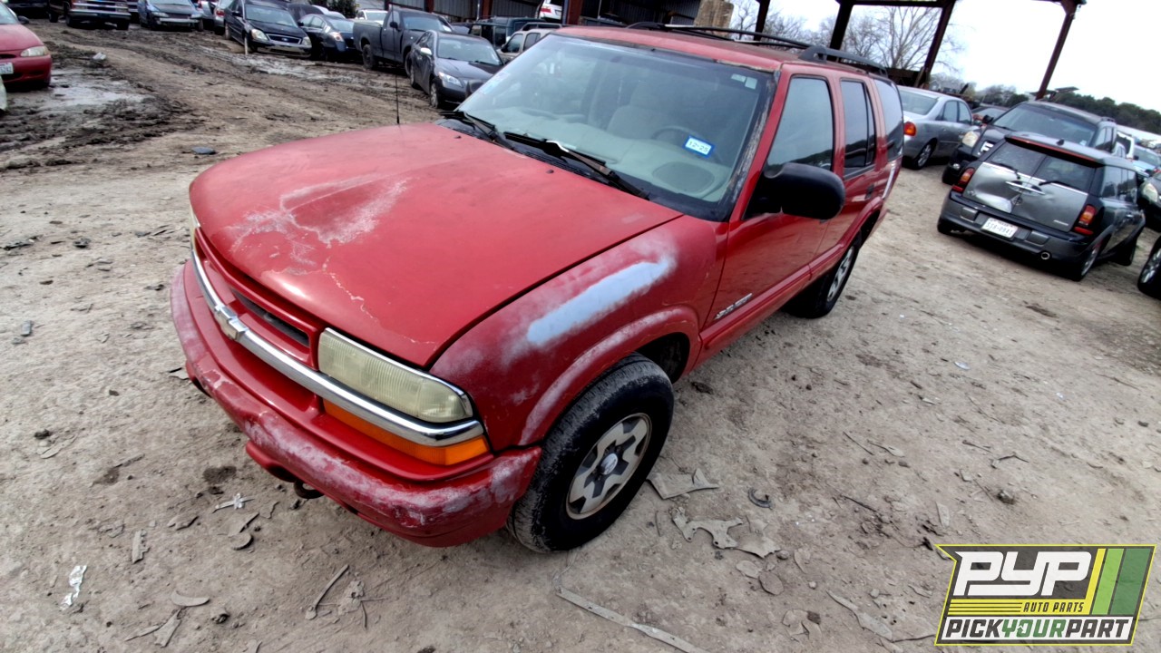 2004 CHEVROLET BLAZER partes disponibles