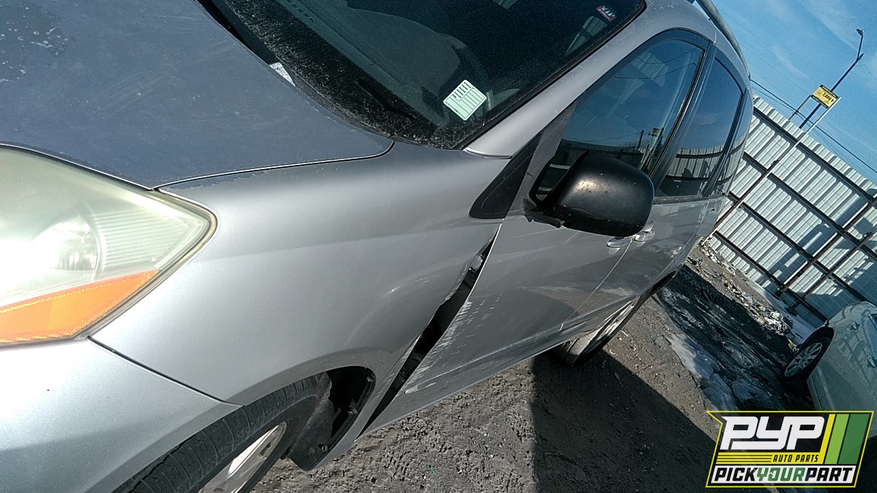 2006 TOYOTA SIENNA available for parts