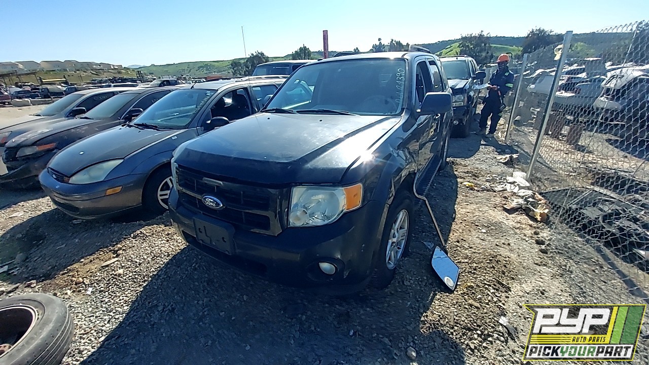 2009 FORD ESCAPE available for parts