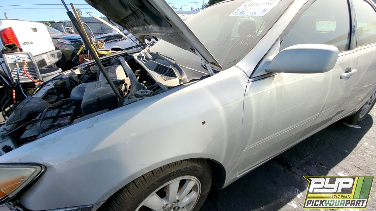 2002 TOYOTA CAMRY partes disponibles