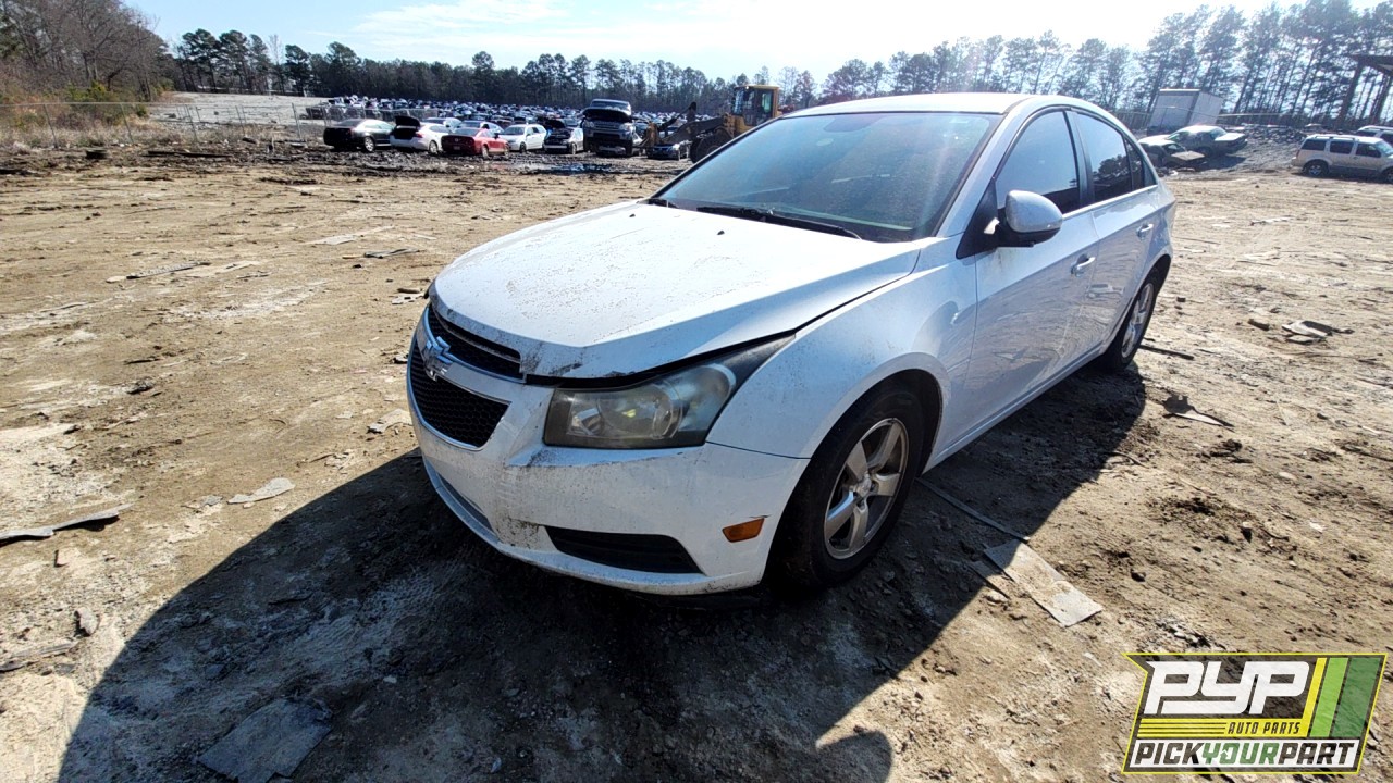 2013 CHEVROLET CRUZE partes disponibles