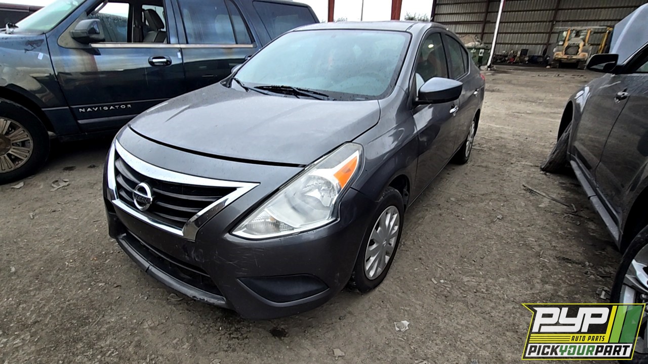 2017 NISSAN VERSA partes disponibles