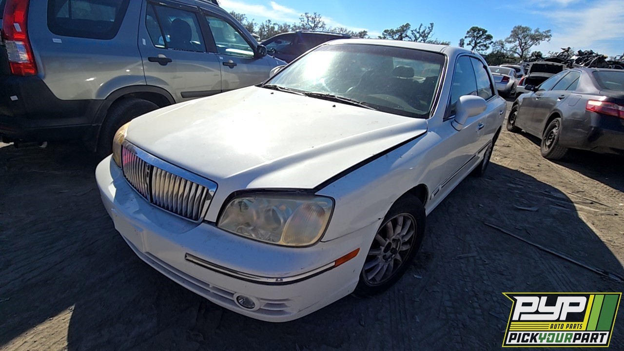 2004 HYUNDAI XG350 partes disponibles