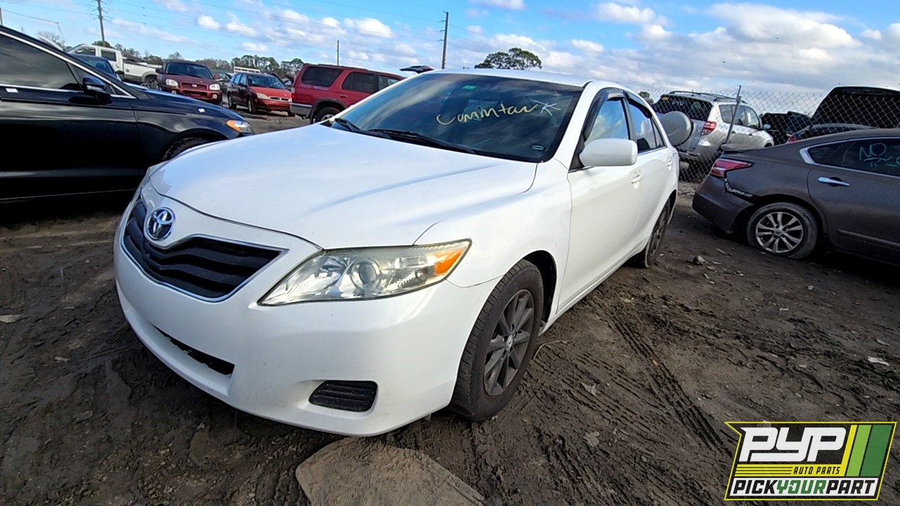 2010 TOYOTA CAMRY partes disponibles