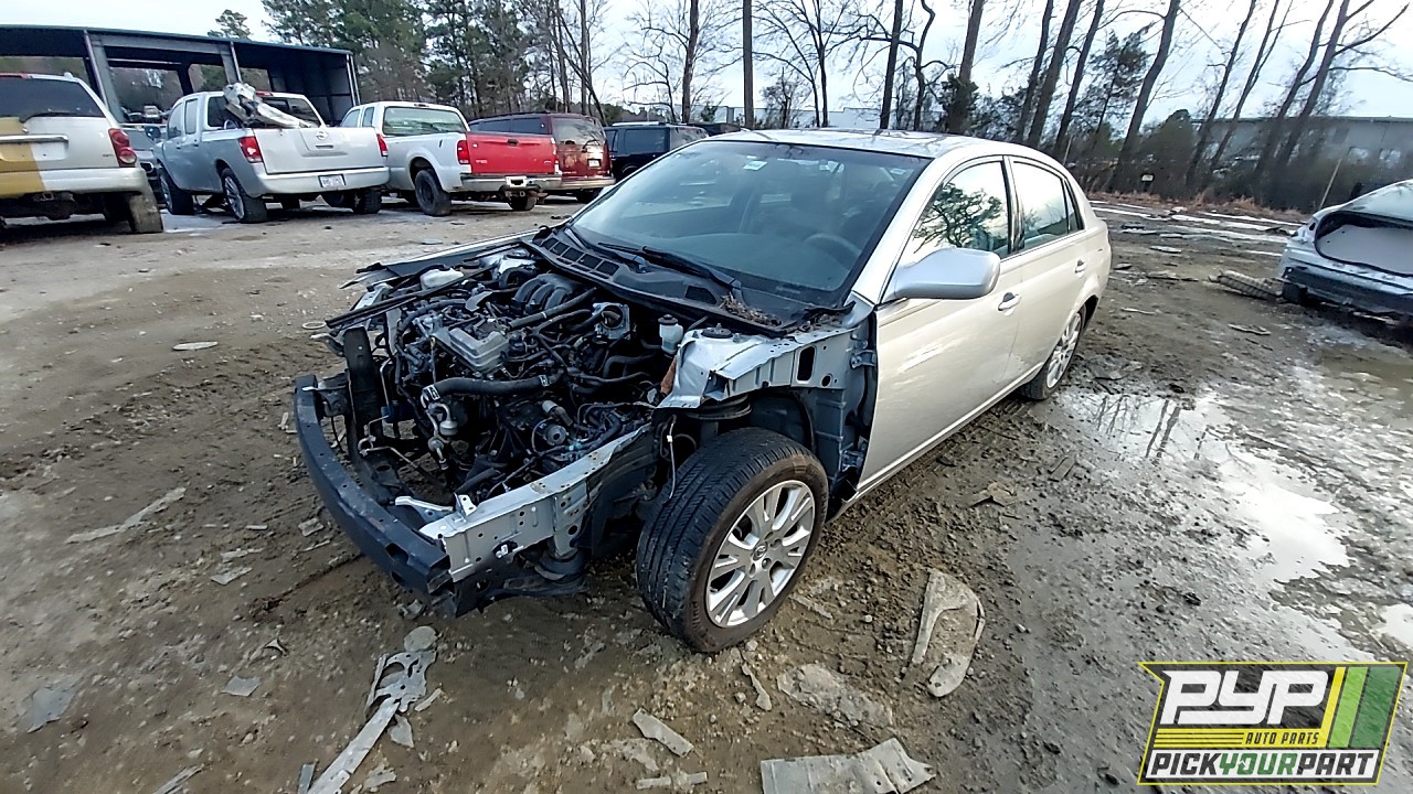 2008 TOYOTA AVALON available for parts