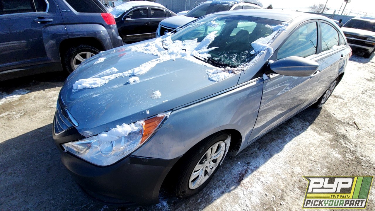2011 HYUNDAI SONATA available for parts