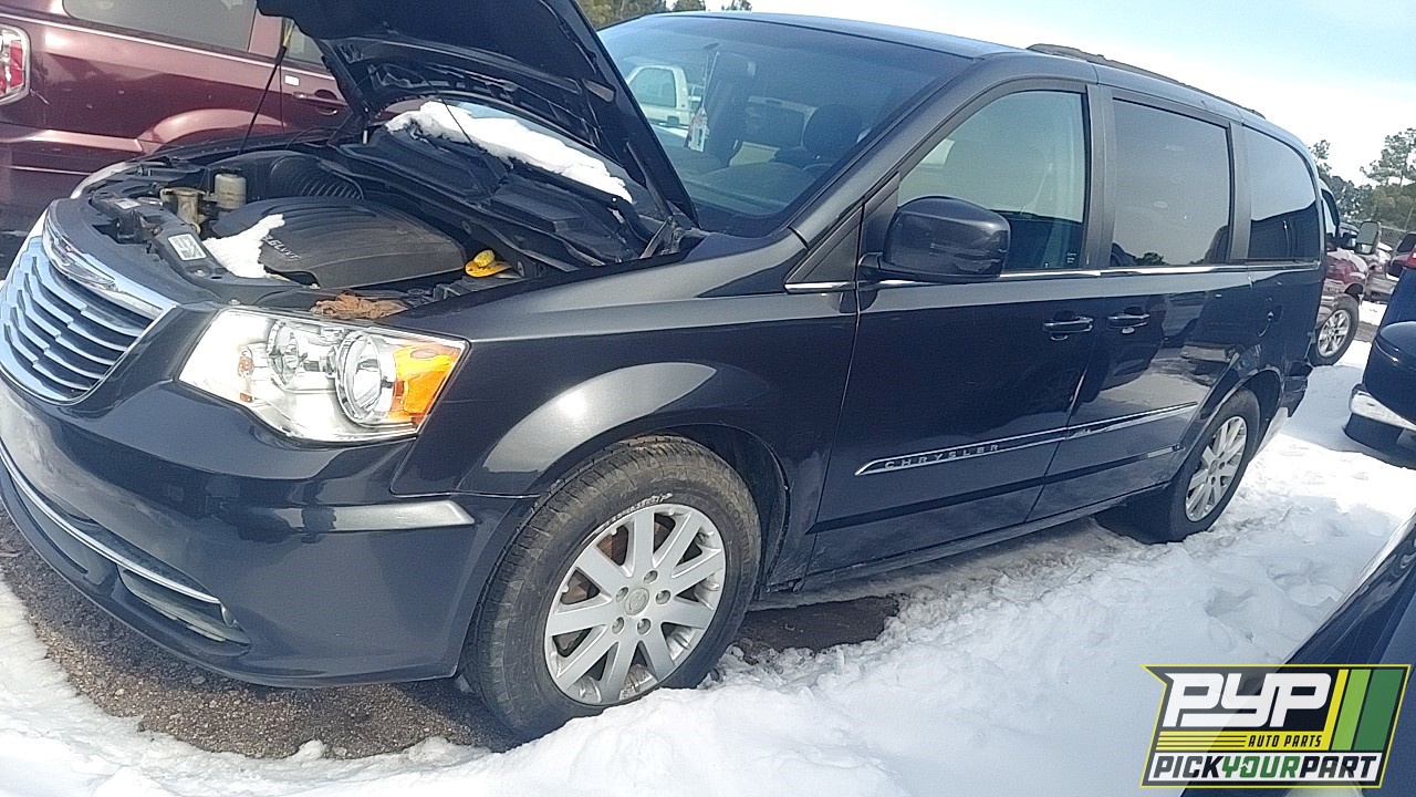 2014 CHRYSLER TOWN & COUNTRY partes disponibles