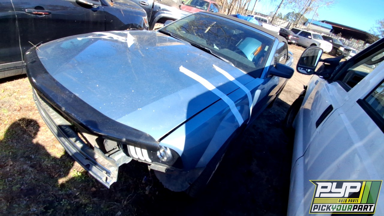 2006 FORD MUSTANG available for parts