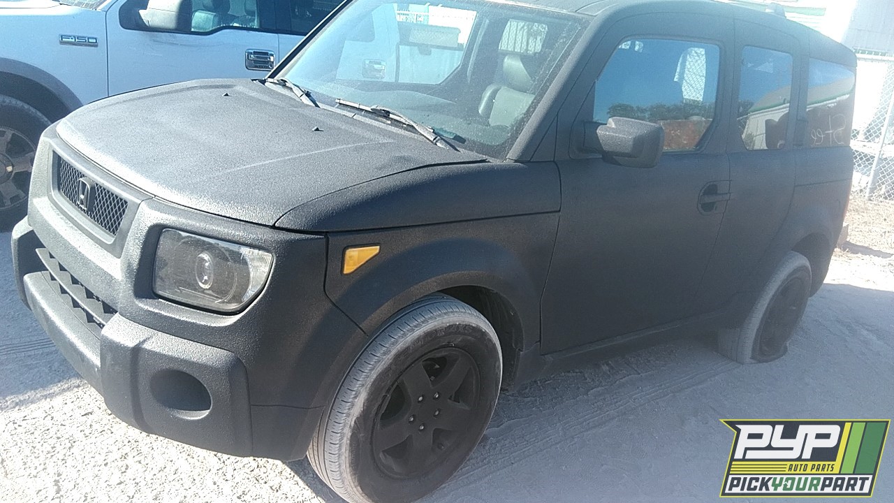 2004 HONDA ELEMENT available for parts