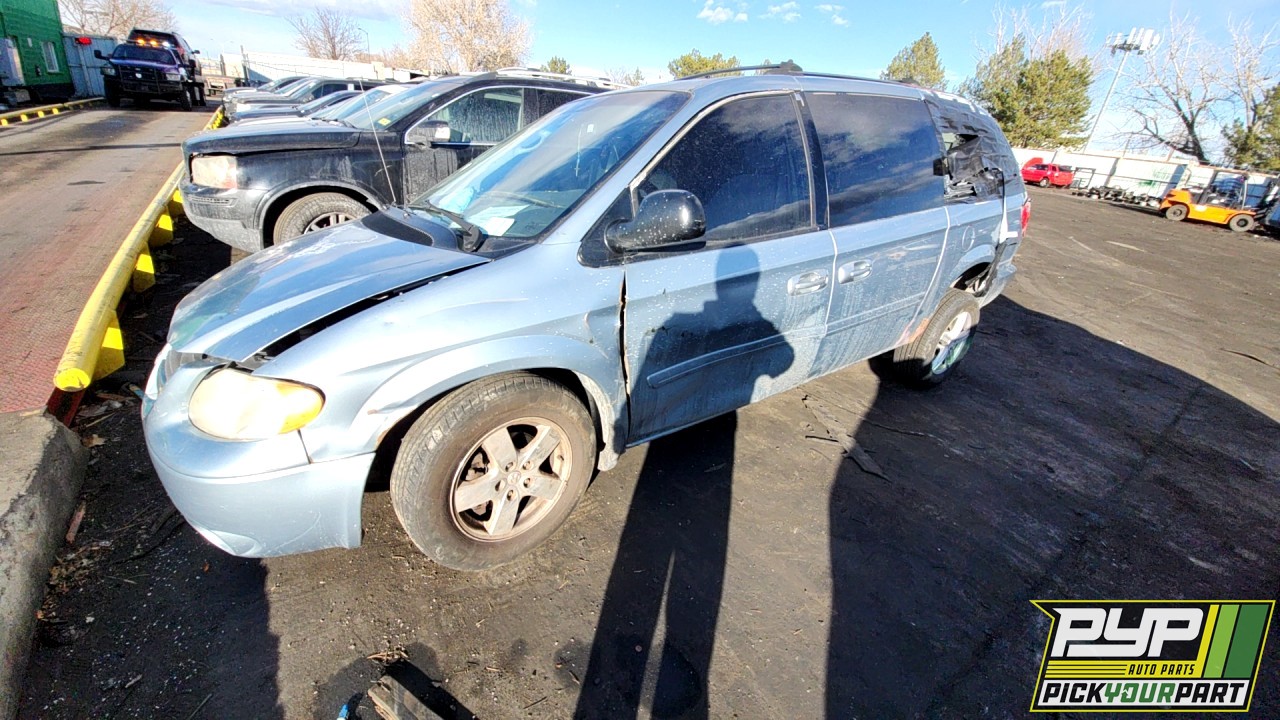 2005 DODGE GRAND CARAVAN partes disponibles