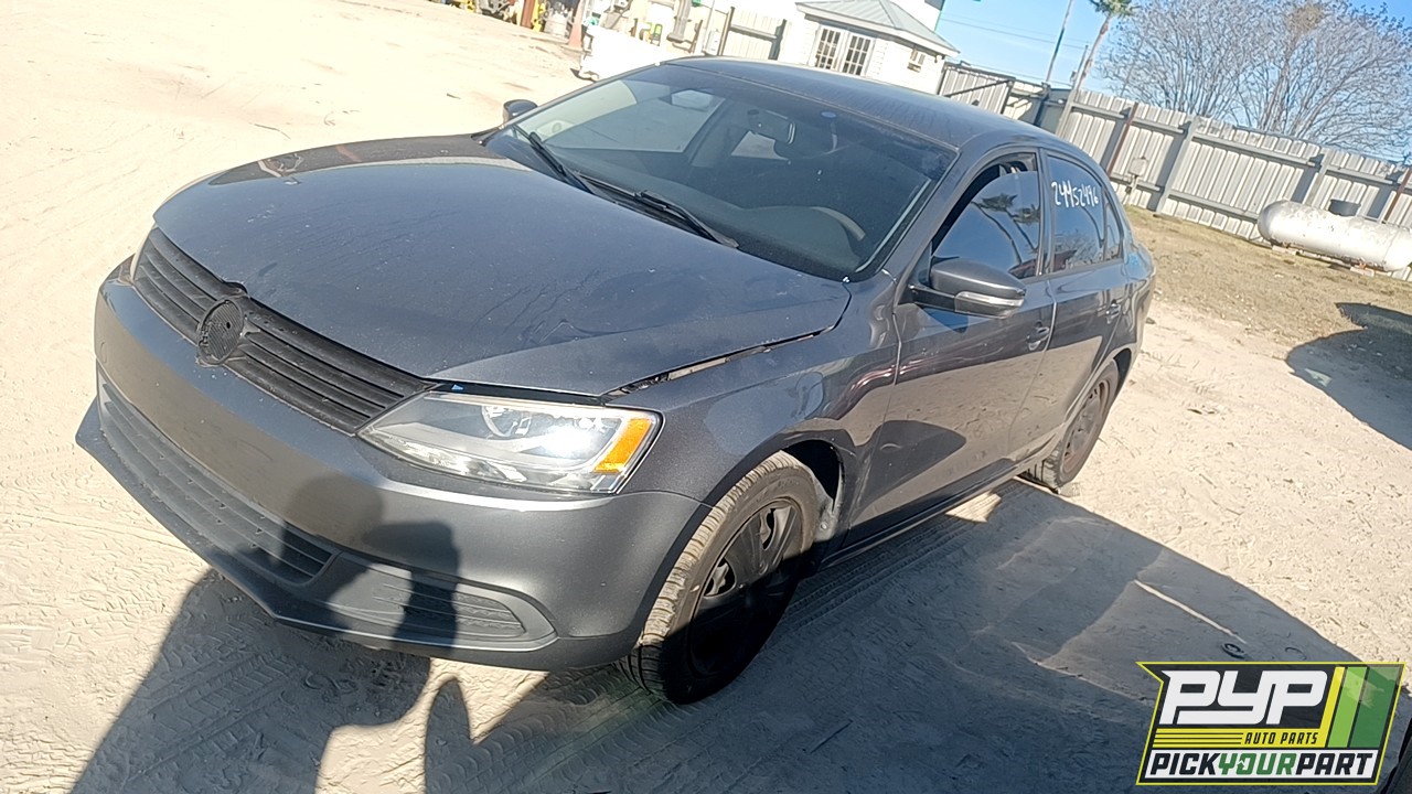 2014 VOLKSWAGEN JETTA partes disponibles