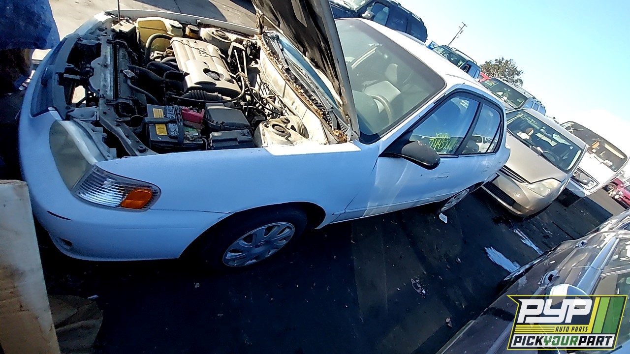 2001 TOYOTA COROLLA partes disponibles
