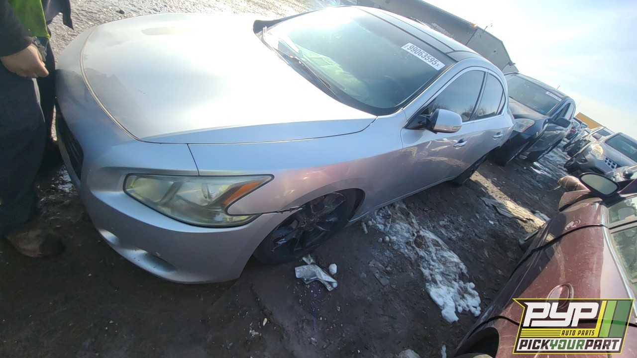 2010 NISSAN MAXIMA partes disponibles
