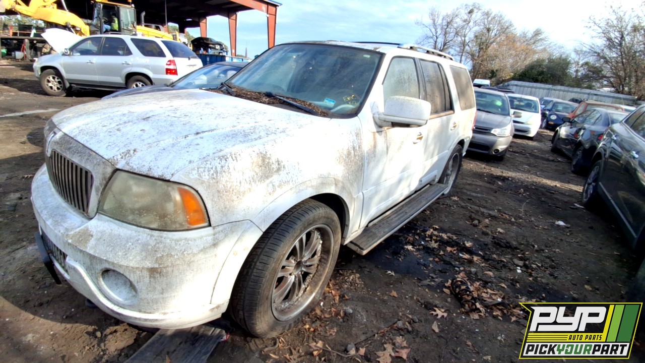 2004 LINCOLN NAVIGATOR available for parts