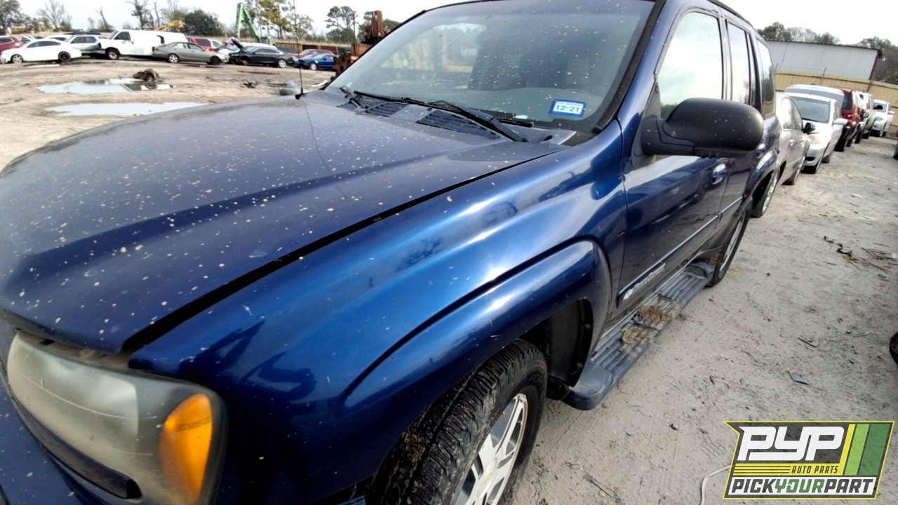 2004 CHEVROLET TRAILBLAZER available for parts