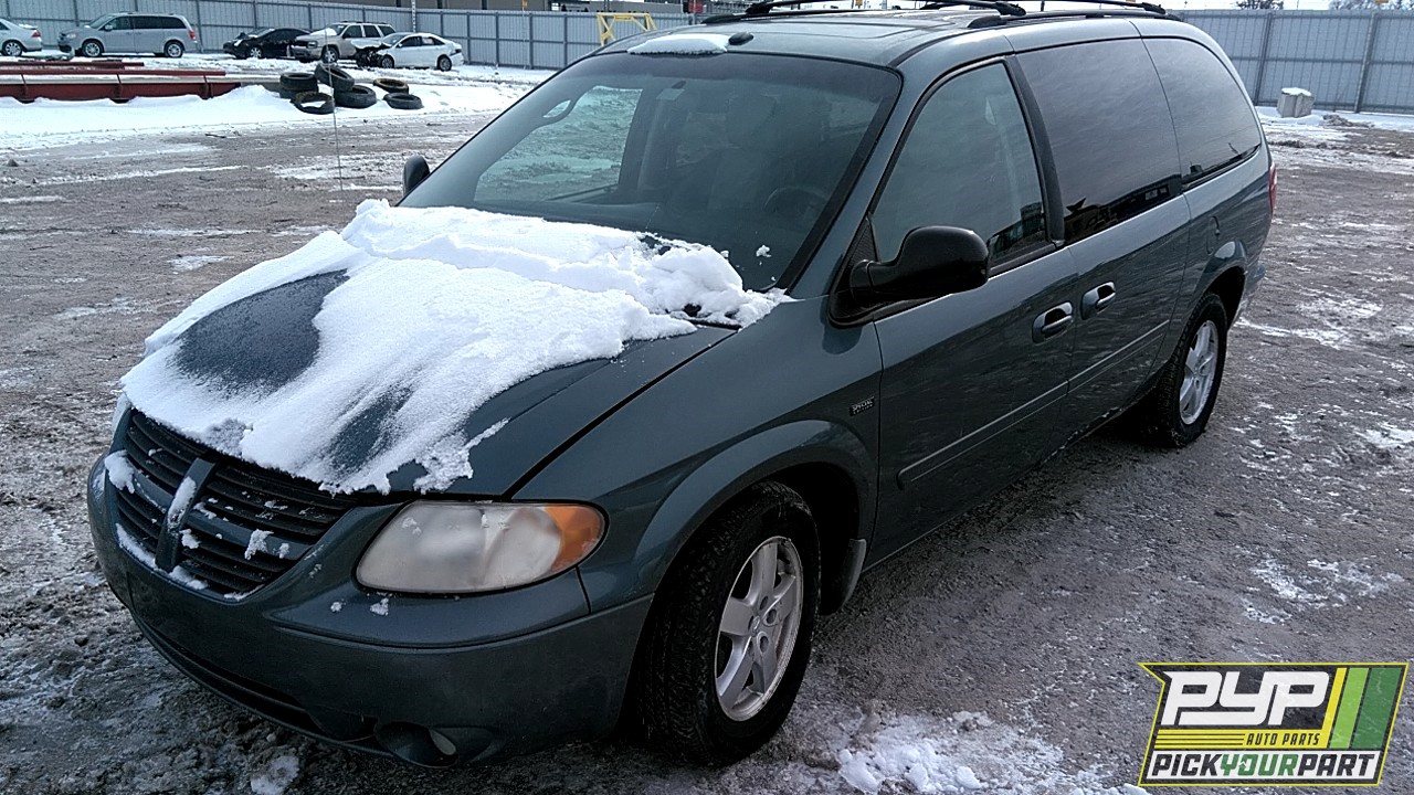 2007 DODGE GRAND CARAVAN available for parts