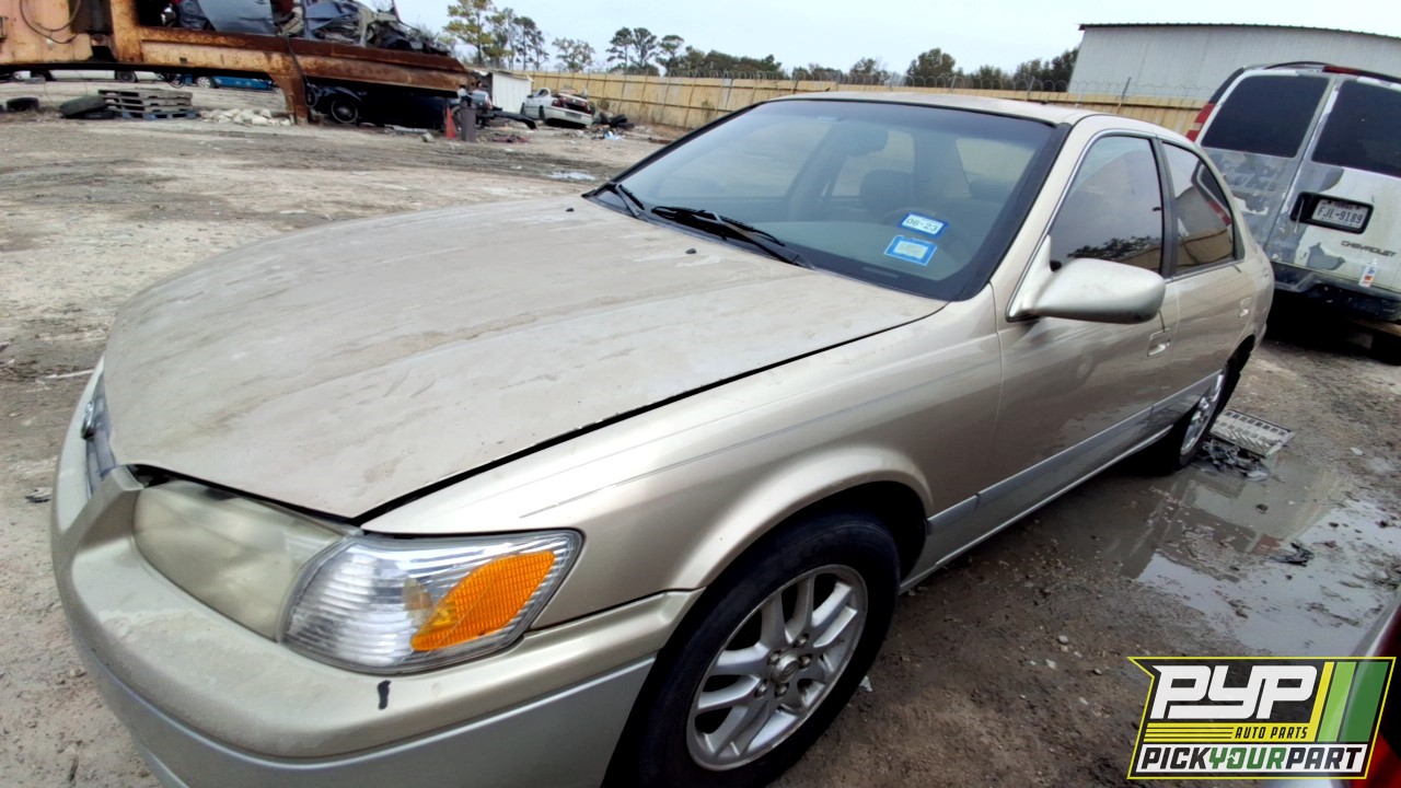 2001 TOYOTA CAMRY available for parts