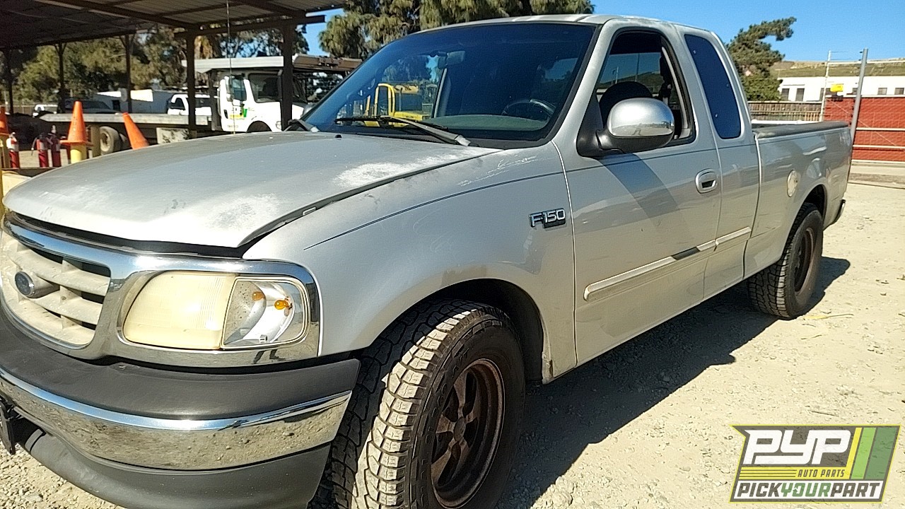 2000 FORD F-150 available for parts
