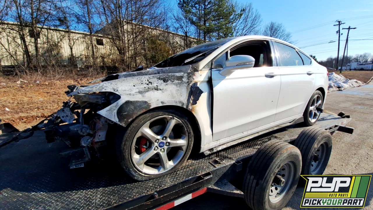 2013 FORD FUSION partes disponibles