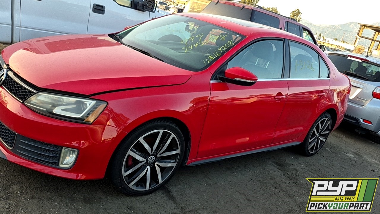 2013 VOLKSWAGEN JETTA available for parts