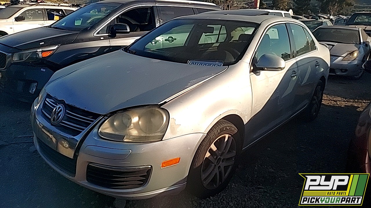 2005 VOLKSWAGEN JETTA available for parts