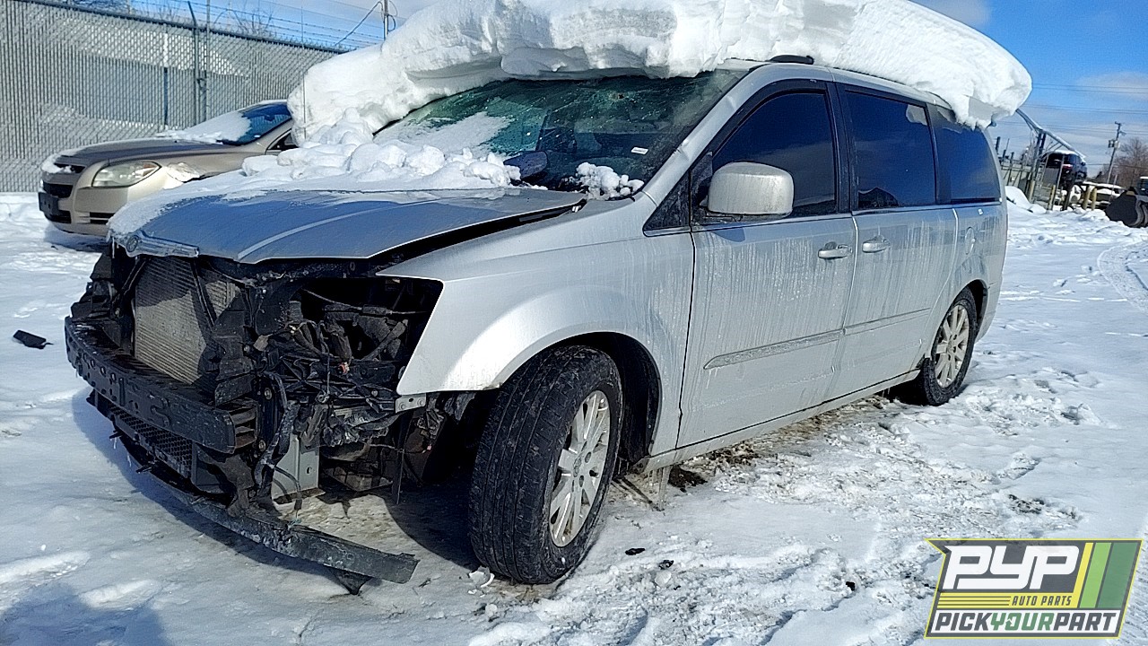 2008 CHRYSLER TOWN & COUNTRY partes disponibles