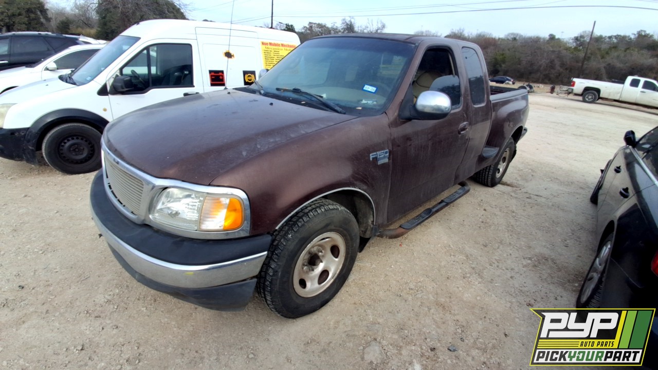 2000 FORD F-150 available for parts