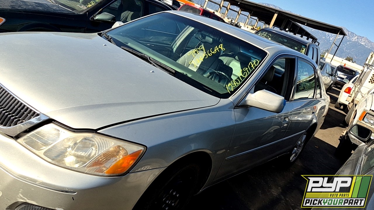 2000 TOYOTA AVALON available for parts
