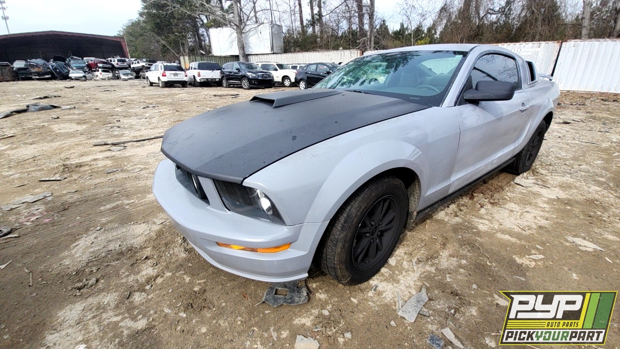 2006 FORD MUSTANG partes disponibles