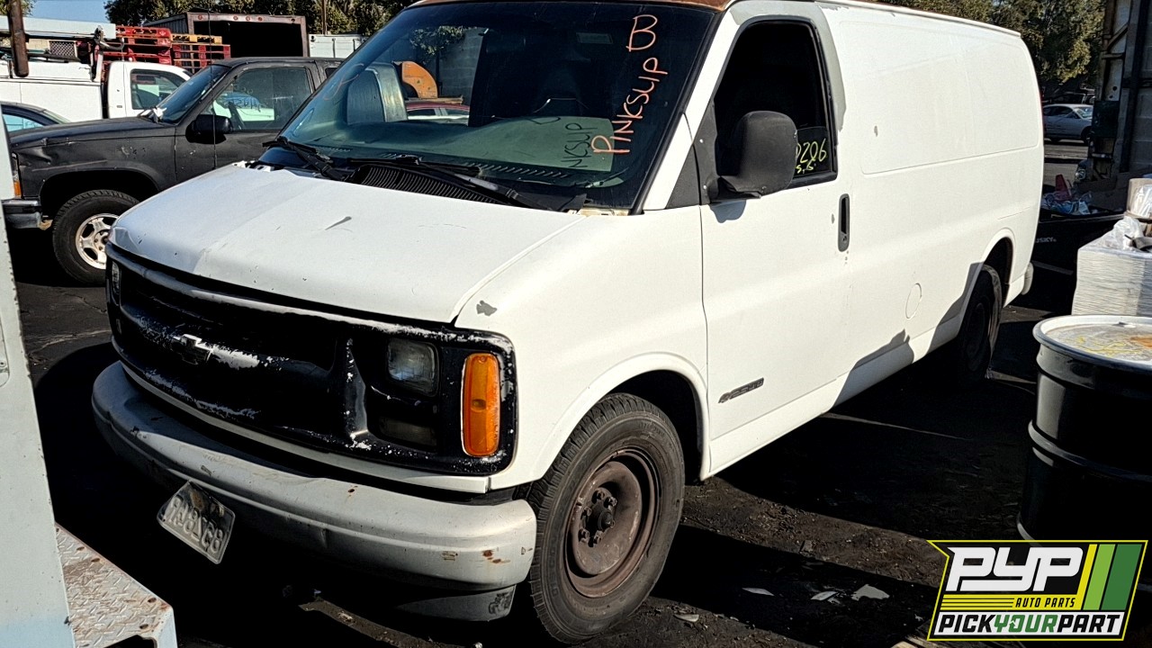 2001 CHEVROLET EXPRESS 2500 available for parts