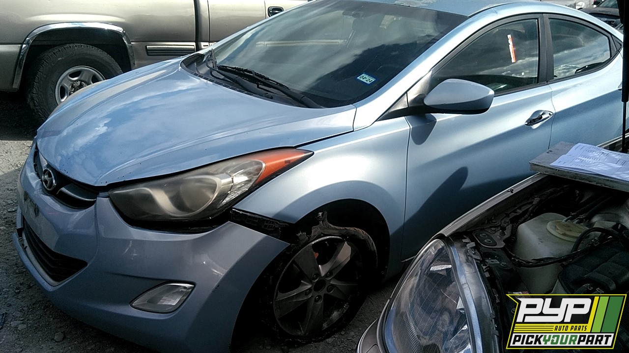 2012 HYUNDAI ELANTRA partes disponibles