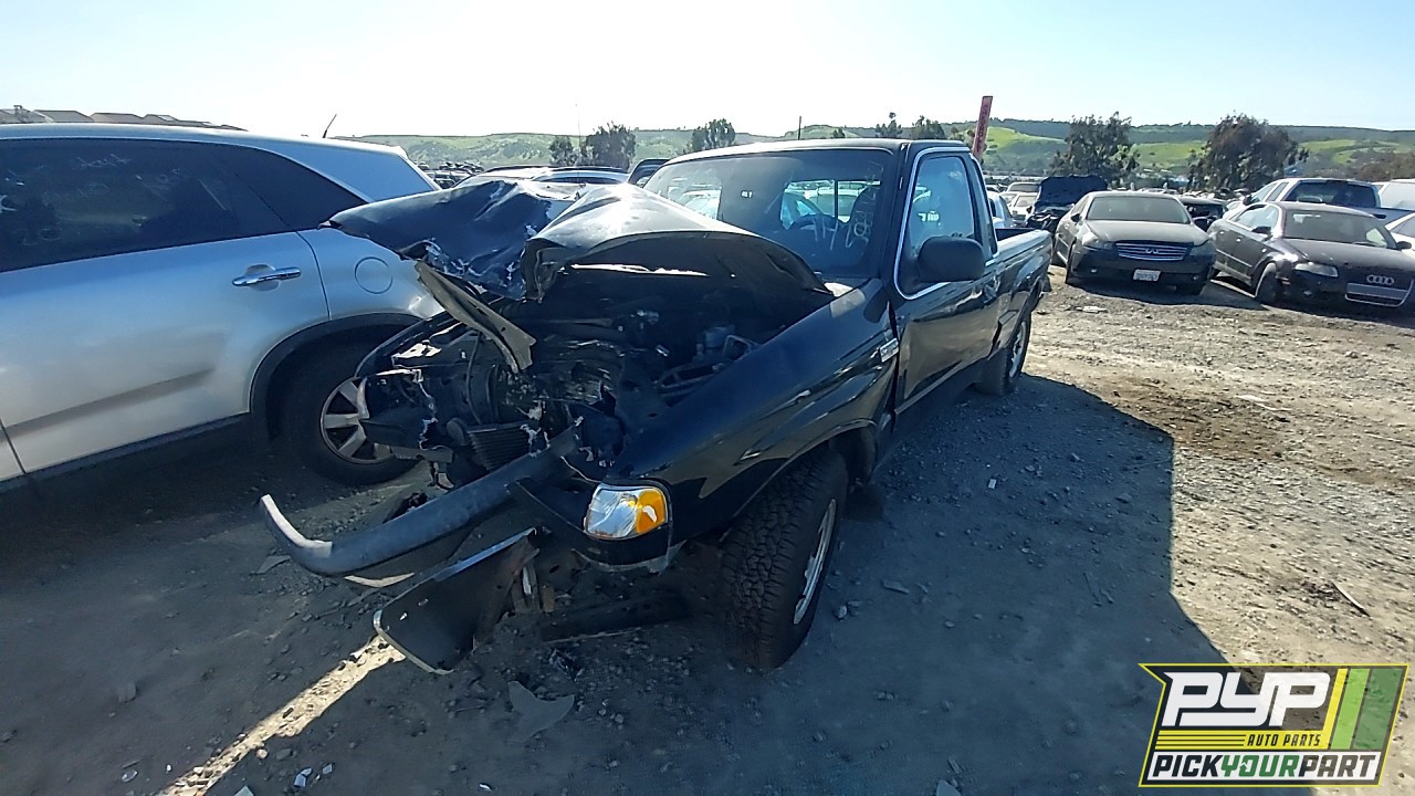 2003 MAZDA B3000 partes disponibles