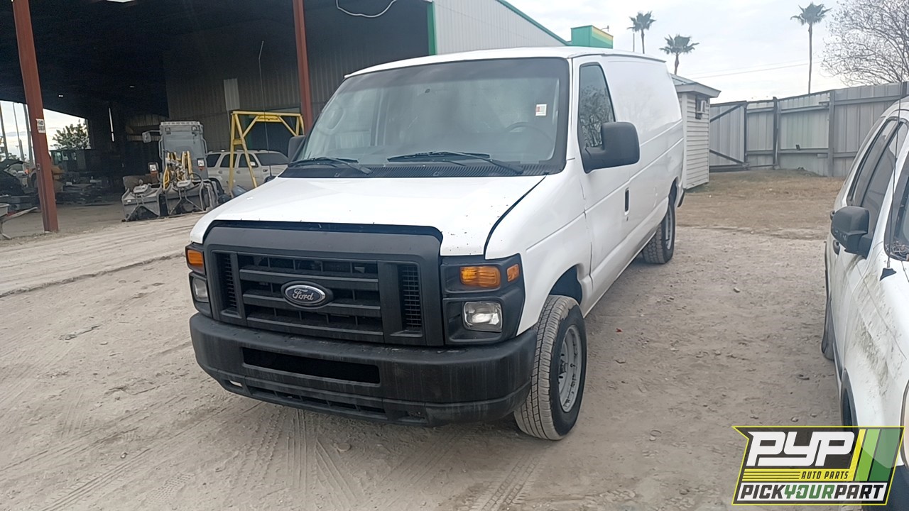 2011 FORD E-150 partes disponibles