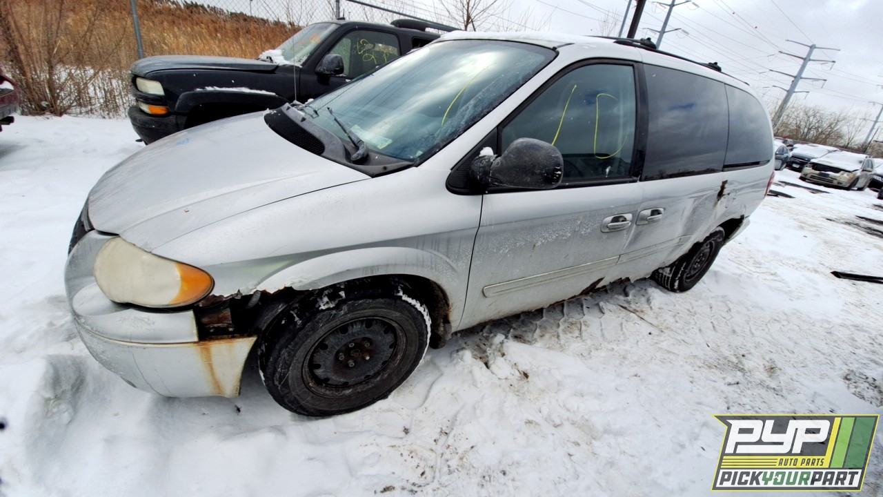 2005 CHRYSLER TOWN & COUNTRY partes disponibles