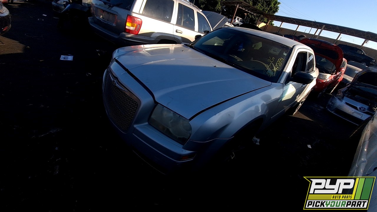 2007 CHRYSLER 300 available for parts
