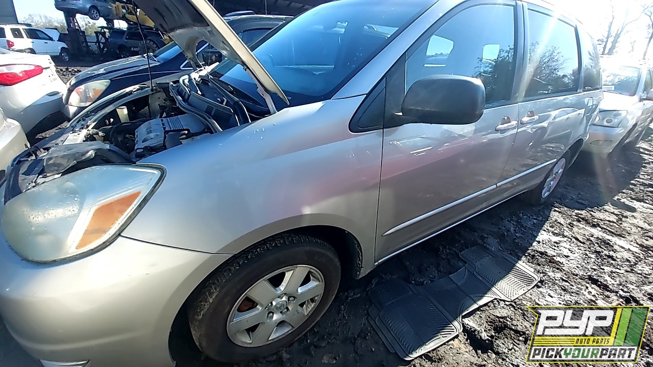 2005 TOYOTA SIENNA partes disponibles