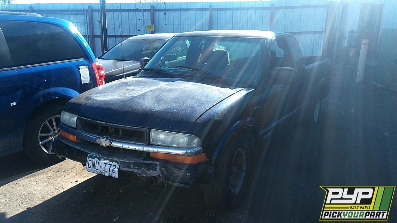 2002 CHEVROLET S10 partes disponibles