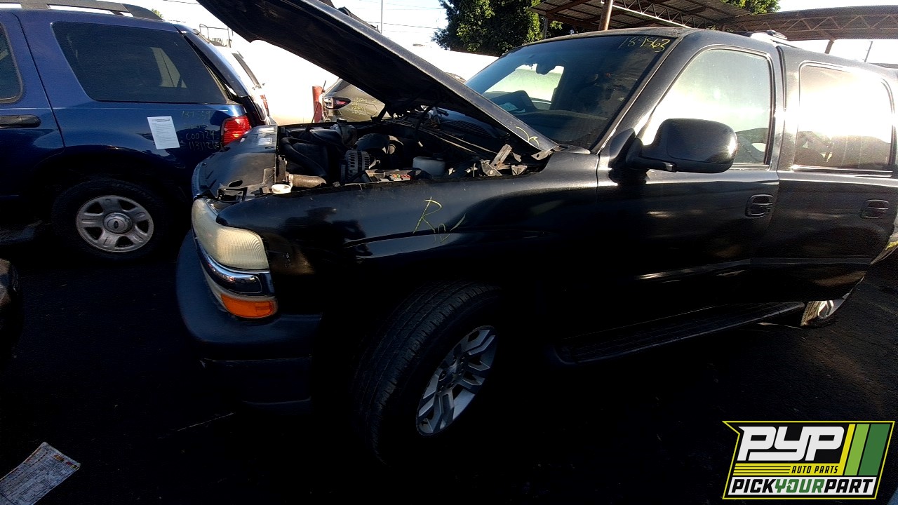 2001 CHEVROLET SUBURBAN 1500 partes disponibles