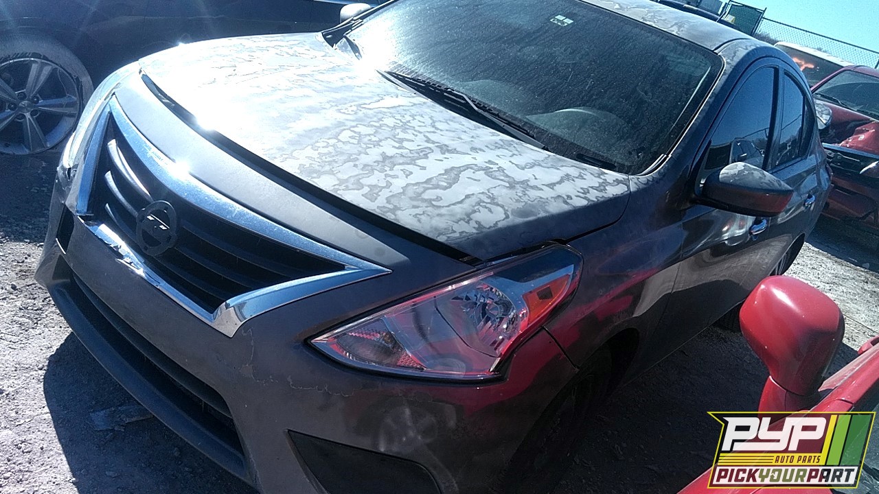 2015 NISSAN VERSA partes disponibles