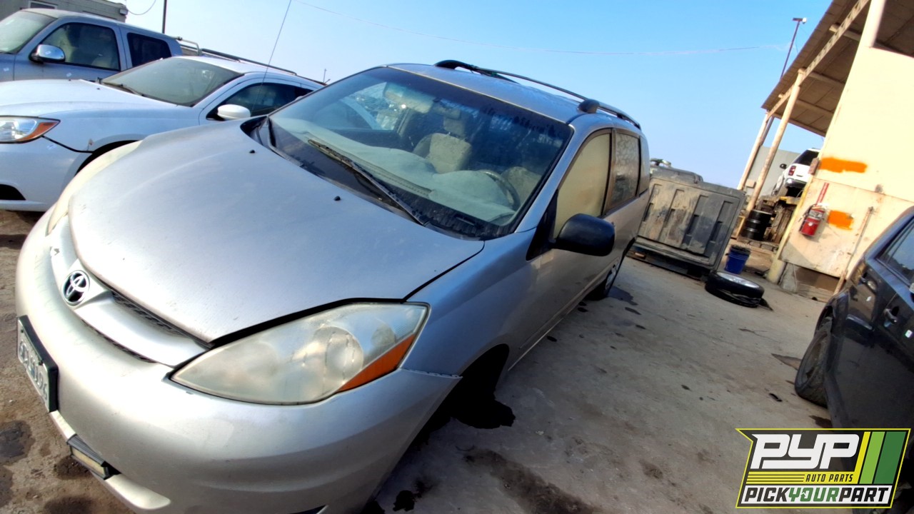 2008 TOYOTA SIENNA partes disponibles
