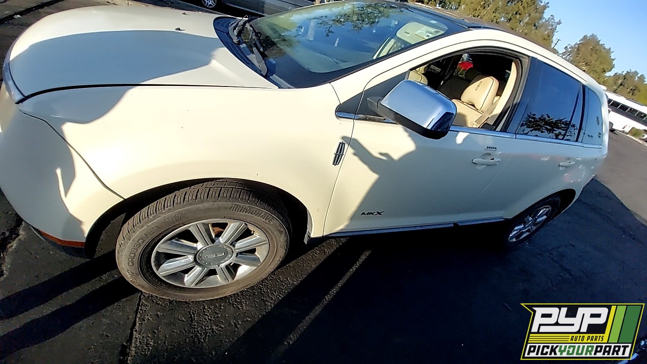 2008 LINCOLN MKX available for parts