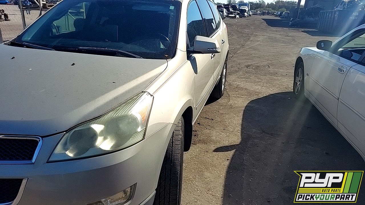 2011 CHEVROLET TRAVERSE partes disponibles