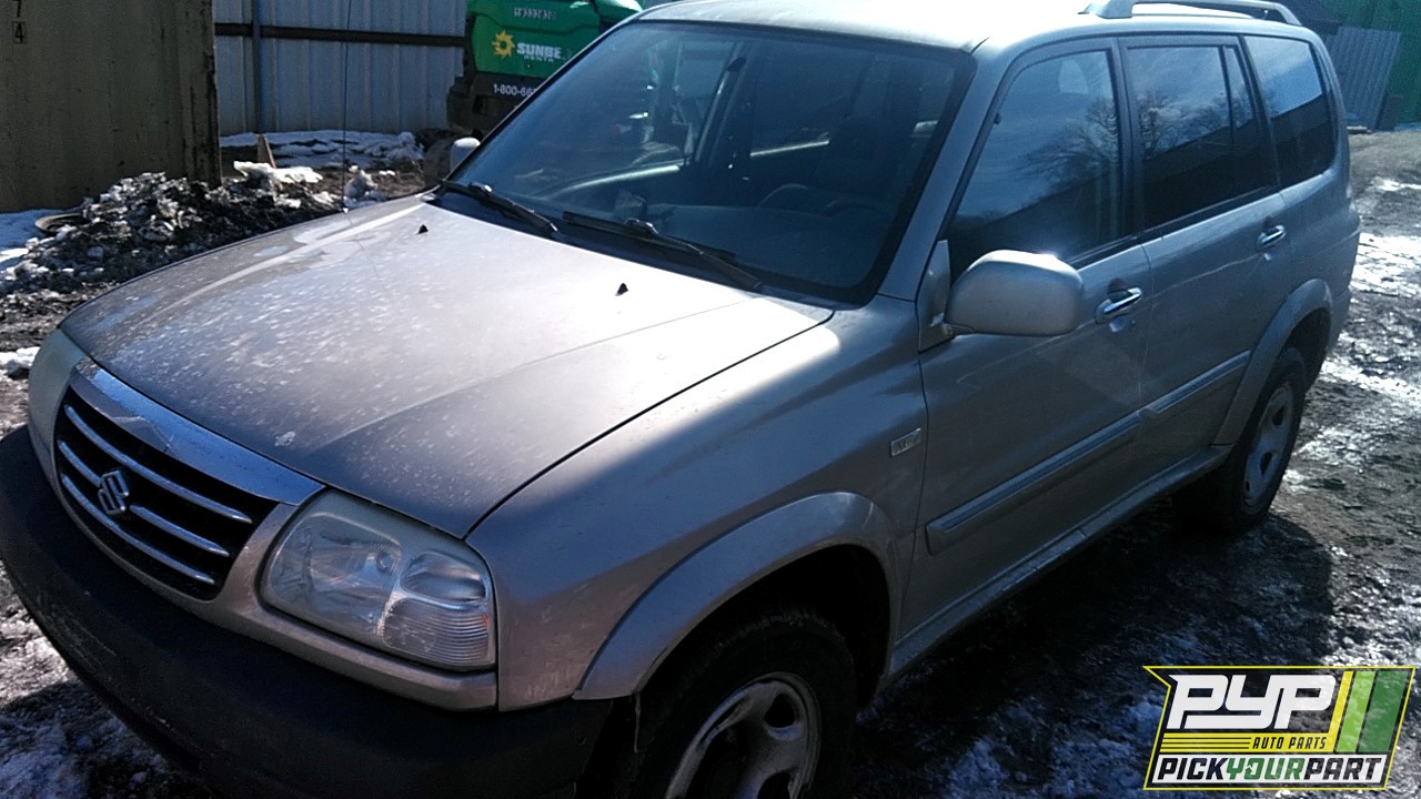 2002 SUZUKI XL-7 partes disponibles