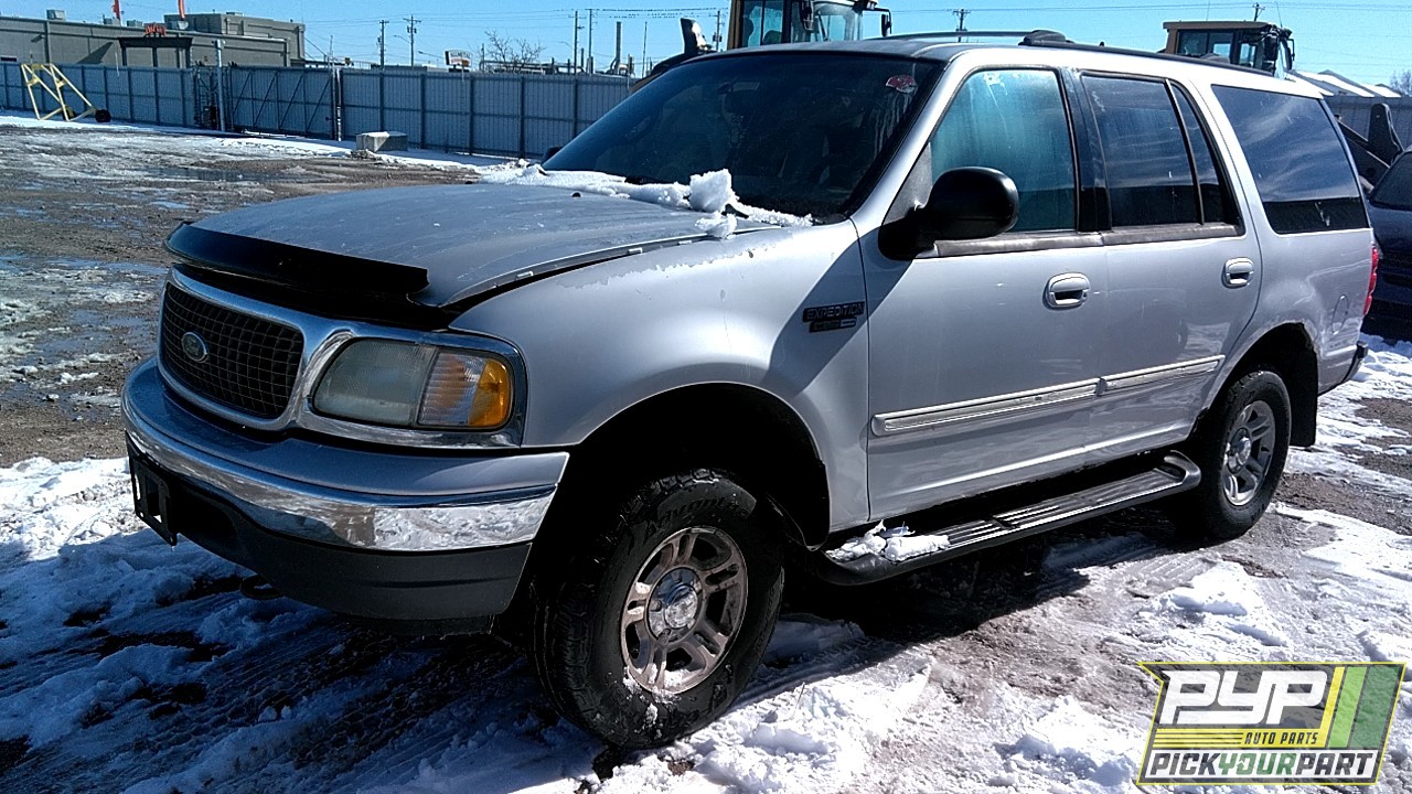 2001 FORD EXPEDITION available for parts
