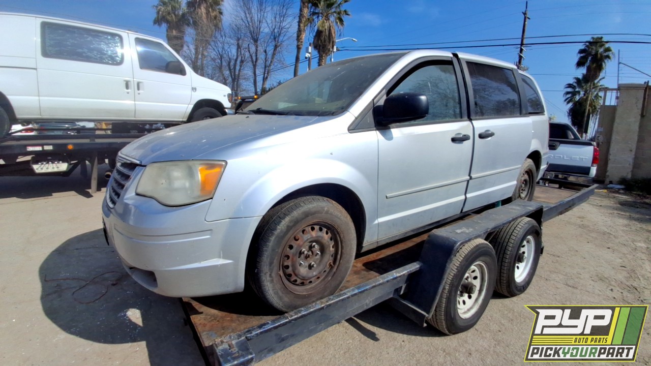 2008 CHRYSLER TOWN & COUNTRY partes disponibles